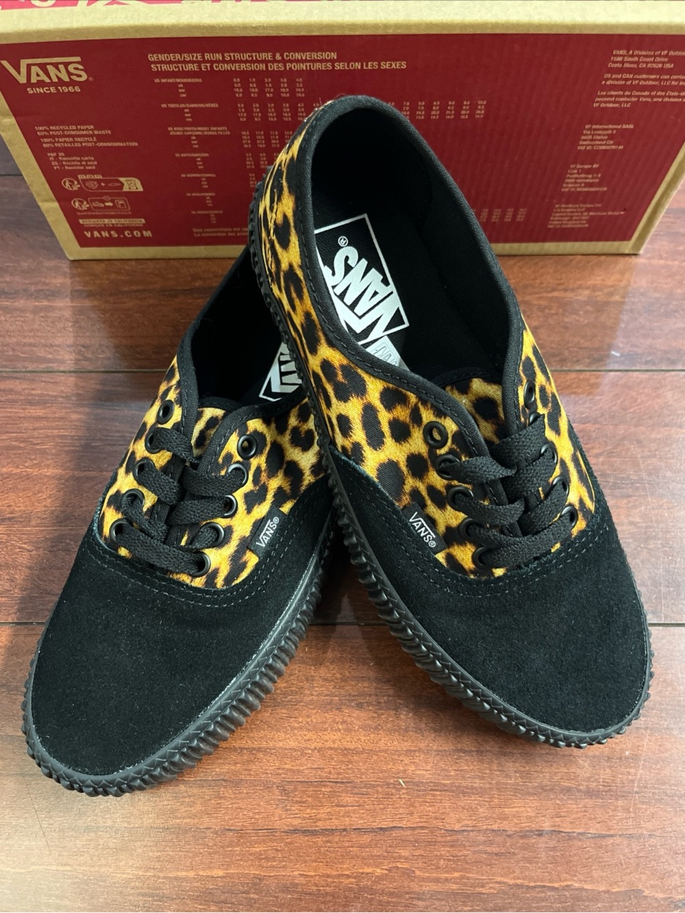 Womens 8 Vans Authentic Creeper Leopard Black Canvas Suede Shoes New HALF BOX